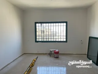  5 غرفة مكتب للايجار