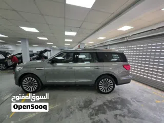  11 سيارة لينكولن نافيجبتور 2019 بحالة الوكالة Lincoln Navigator 2019 لون مميز