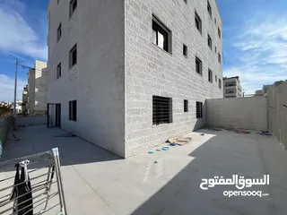  14 شقة مميزة للبيع في البنيات خلف جامعة البتراء