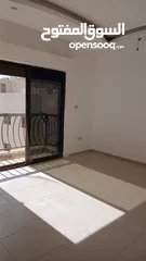  3 شقة للبيع في البيادر بجانب الجامعة التقنية