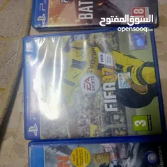  2 سيديات عدد 3 بلاستيشن 4 جداد وشغالات