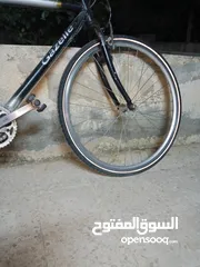  5 بسكليت الماني بحاله ممتازه -بركات شغاله- كوشوك جديد - غيارات امامي خلفي شغال-قابل للتفاوض بسعر حرق