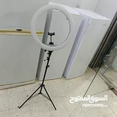  12 بيع كافة الأجهزة الكهربائية و لوازم التلفزيونات و تصليح الأجهزة الكهربائية و بيع لوازم التلفزيونات.