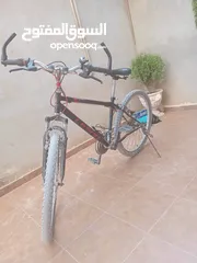  2 دراجات هوائية