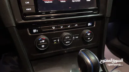  16 E GOLF 2019 50k km  اي جولف 2019 ممشى 50 الف كيلو فقط  السياره بحاله ممتازه و لا تحتاج شيئ
