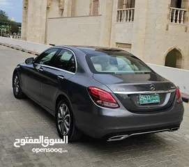  11 مرسيدس c300 موديل 2018 بحالة ممتازة