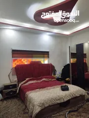  5 شقه للبيع بسعر مغري