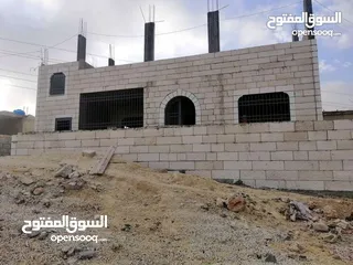  1 بيت للبيع في قرية أبو صياح