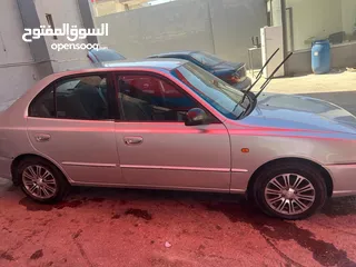  8 هيونداي فيرنا 2002 بسعر حرق 3800 قابل للتفاوض