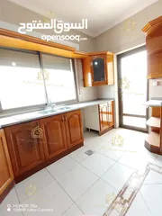  5 شقة مجددة بالكامل تلاع العلي