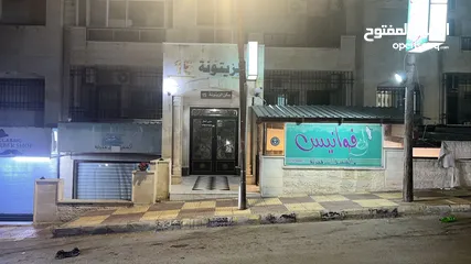  2 شقة مفروشة ( عوائل ، طالبات) شارع الجامعه قرب اشارات النسيم خلف الضمان