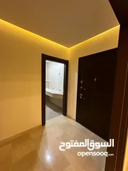  2 شقه مميزه للايجار مفروشه