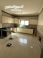  3 شقة مشطبة للبيع  شارع السكة