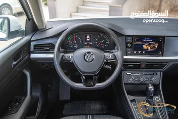  15 Volkswagen E-Lavida  2019