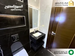  14 شقة اخير مع رووف 210م2 في منطقة الرابية/ الرابية 13 (اسكان المنصور)