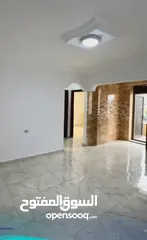  2 شقه استثمارية للبيع