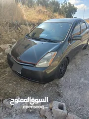 2 تويوتا بريوس