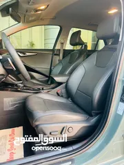  6 كيا نيرو هايبرد 2023 الاضافات الكاملة باللون المميز