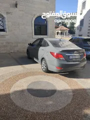 1 هيونداي اكسنت موديل 2019 اصل كوري لون مميز سياره نضيفه وخاليه من العيوب والمشاكل و الضربات .