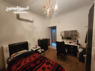  2 شقة طابق اول للبيع في تلاع العلي