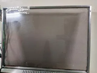  7 غاز يونيفرسال ايطالي