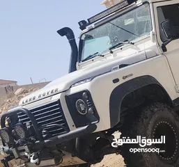  4 جيب لاندروفر ديفندر 2008 بوما
