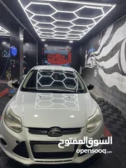  2 فورد فوكس للبيع