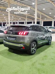  3 Peugeot 3008 Full Options - 2019 - GCC SPACS - Zero Accidents