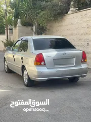  4 هنداي نيو فيرنا 2004