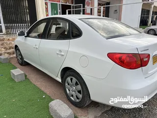  3 Hyundai Elantra 2010