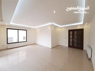  24 شقة أرضيه للبيع في اجمل مناطق حي المنصور مع ترسين و مدخل خاص
