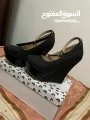  1 كعبين جداد استعمال مره واحده للبيع بسعر مغررري