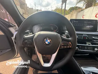  10 بي ام 2020 سبورت لاين