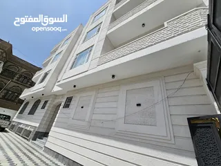  18 عمارة للبيع