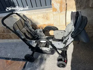  4 عرباية توأم ماركة safeplus في حالة ممتازة جدا