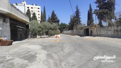  5 محلات كبيره للايجار بدون خلو