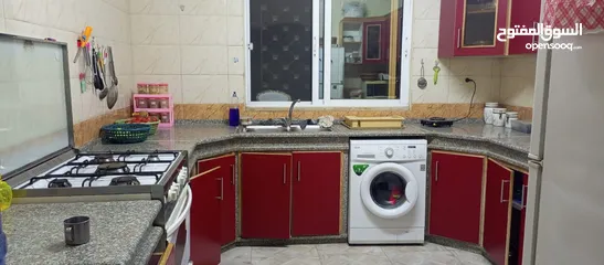  6 بيت للبيع صالحية العابد