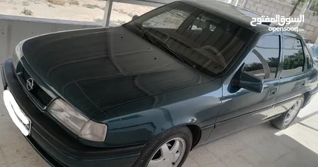  2 اوبل فكترا موديل 1995
