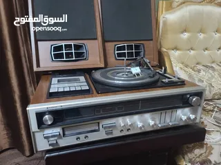  2 ستيريو نوع سانيو ياباني أصلي قديم جدا للبيع بسعر مغري
