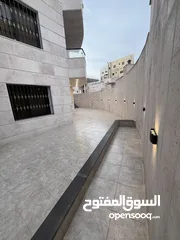  2 شقة أرضية للبيع في طبربور مساحة155م2