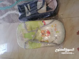  1 كوت أطفال عدد 2 واحد شيكو والثاني اوروبي ثقيل