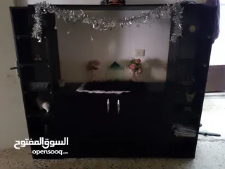  8 طقم كنب ومورس وبوفيه3قطع بحالة جيدة جدا