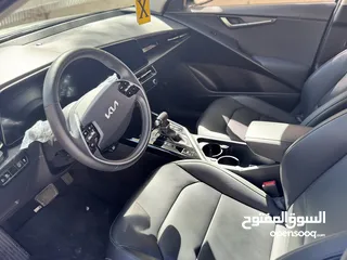  6 كيا نيرو 2022