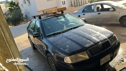  1 سكودا اوكتافيا 2002