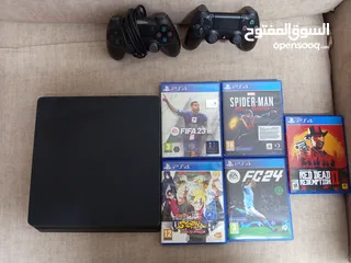  1 بلاستيشن 4 بحالة جيدة جدا
