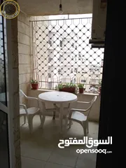  11 شقة مميزة للبيع في أم السماق  - قرب مكة مول طابق اول 200م تشطيب سوبر ديلوكس