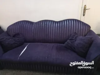  3 طقم كنب 8 مقاعد للبيع المستعجل