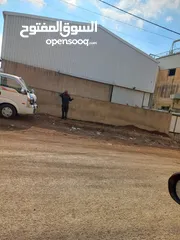  4 هناجر (مستودعان) على شارعين مستقلين للبيع
