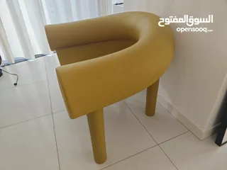  2 Artsy chair