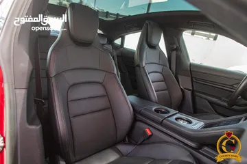  23 Porsche Taycan 2022